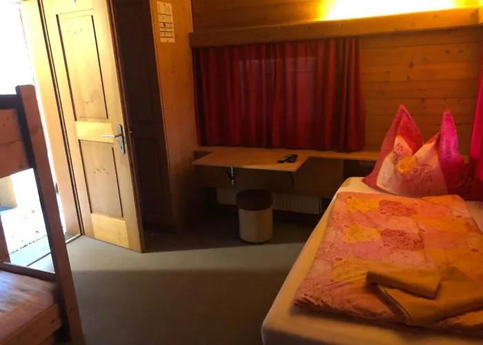 בית הארחה Berghaus Tirol קיצביהל